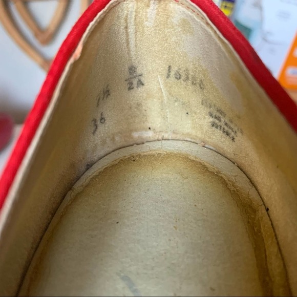 Vintage Red Johansen pumps with laces 9 (36) - Picture 12 of 12